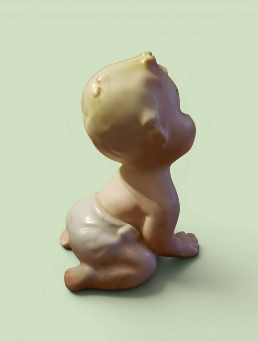 👶👶 2FOR20 Napco Porcelain Piano Baby Figurine C-4909 - Crawling Kewpie Japan - Picture 3 of 5